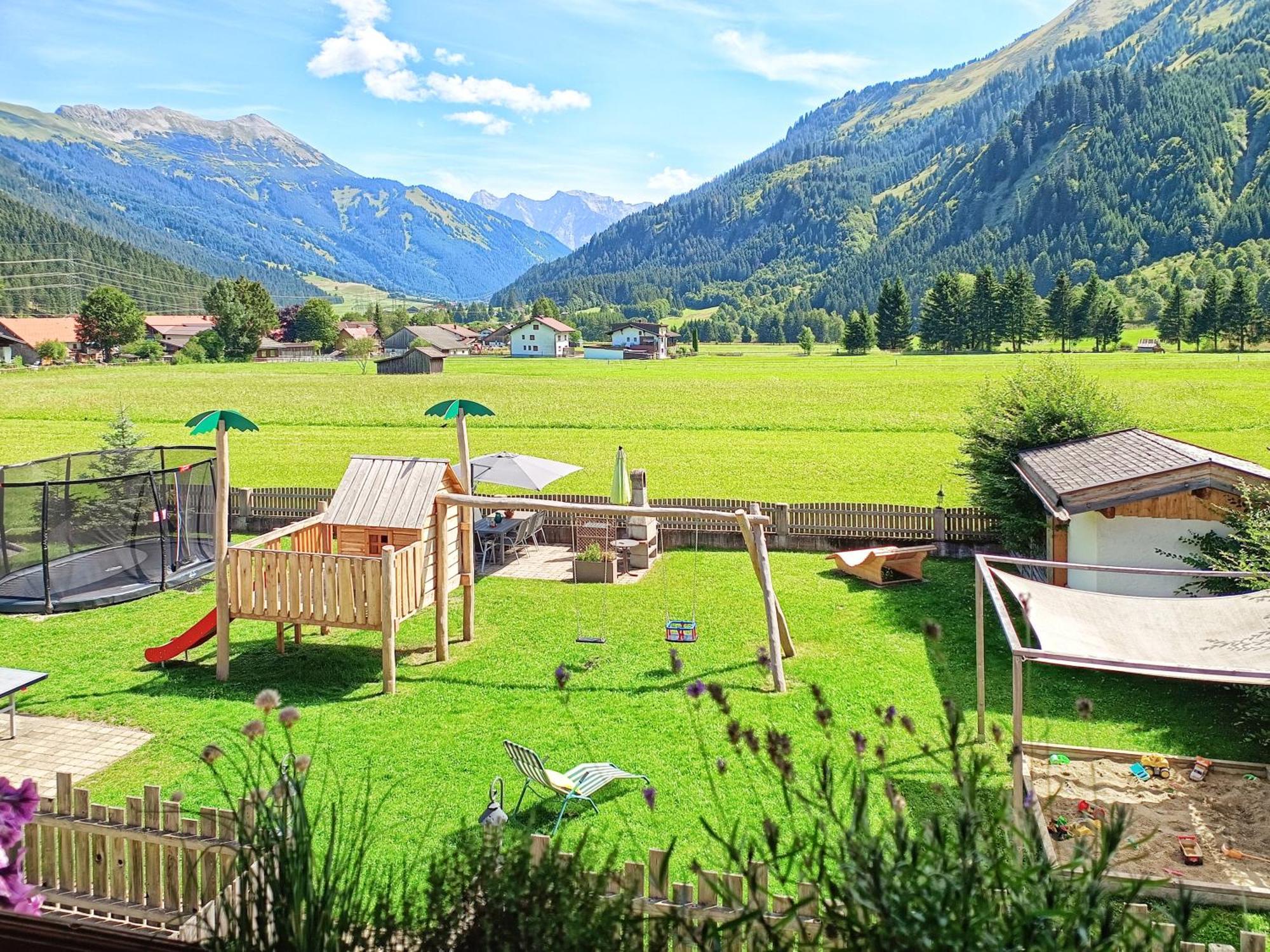 Luxury Chalets Wiesenruh Bichlbach Exterior photo